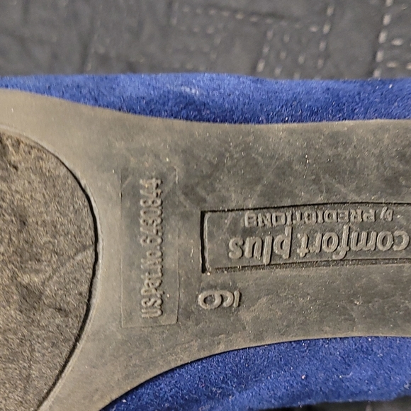 Blue suede pumps size9 - Picture 7 of 7